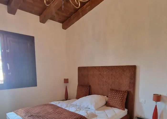 Casa Toni, וילסימיוס