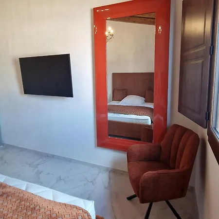 Casa Toni, *